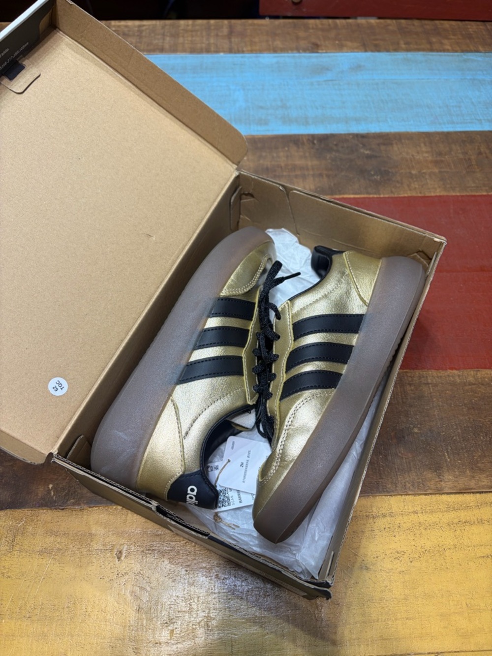 Adidas - Picture 7 of 8